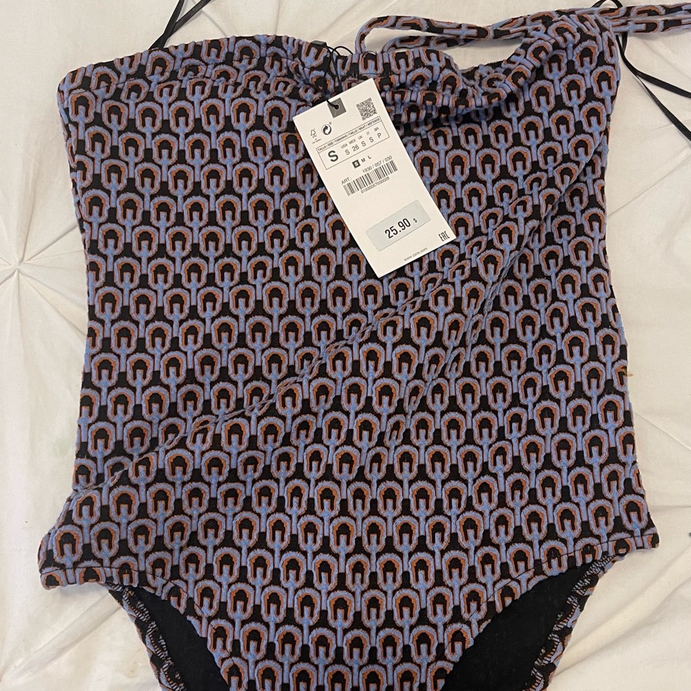 Body zara